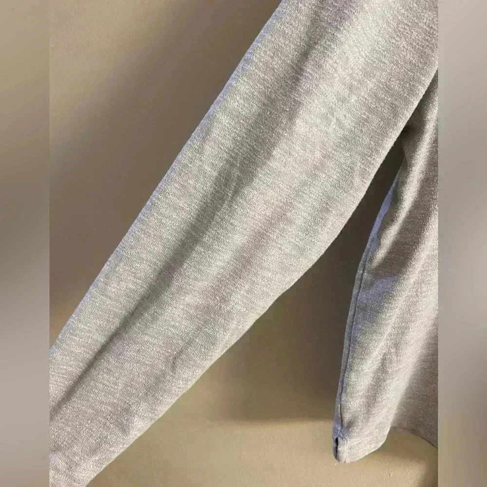 Johnnie O v neck top heather grey men‎ Large